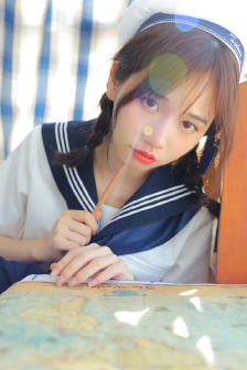 女邻居丰满的奶水完整版